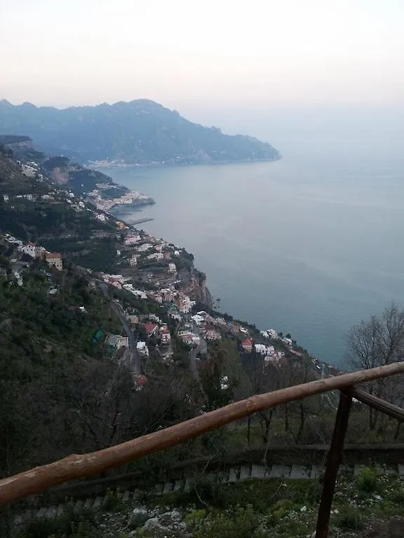 La Casetta Nel Bosco, أمالفي