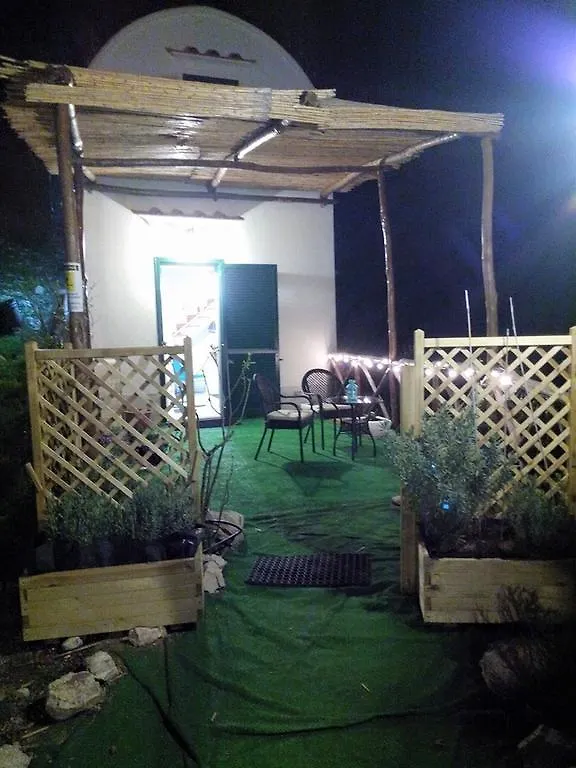 بيت للعطل La Casetta Nel Bosco, أمالفي